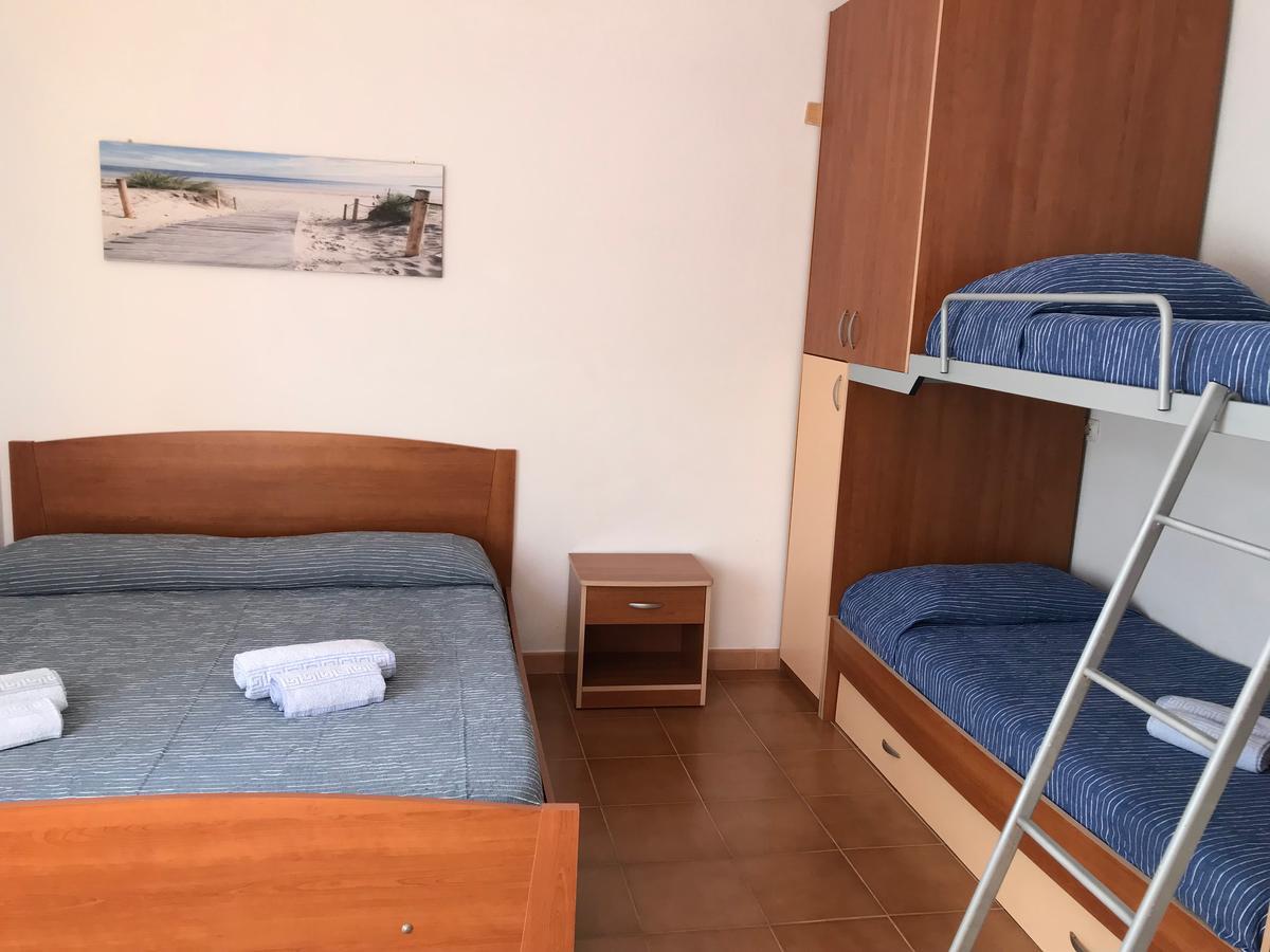 Camping Ermosa Позада Екстер'єр фото